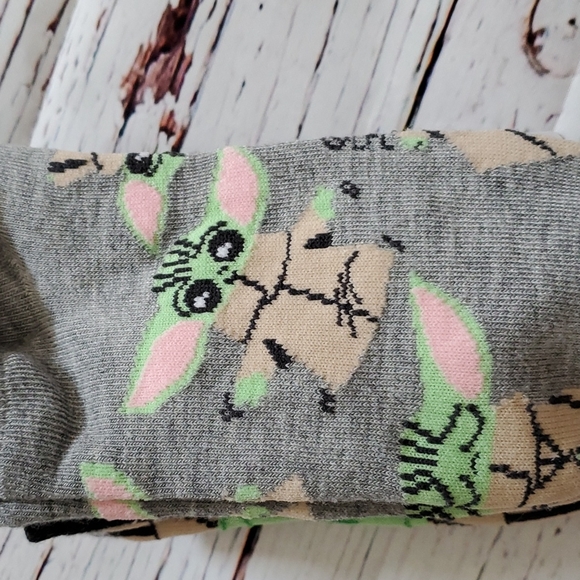 🆕️ STAR WARS YODA NO-SHOW SOCKS (5 PAIRS) - Picture 6 of 6